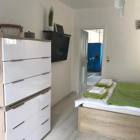 Belvarosi Luxus Apartman 아파트 바야