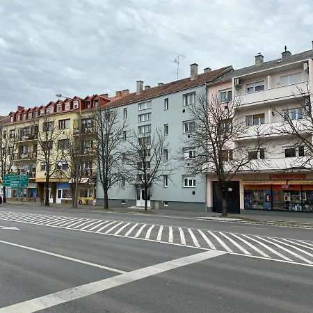Belvarosi Luxus Apartman * 바야